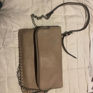 Elegant Tan Leather Chain Strap Bag